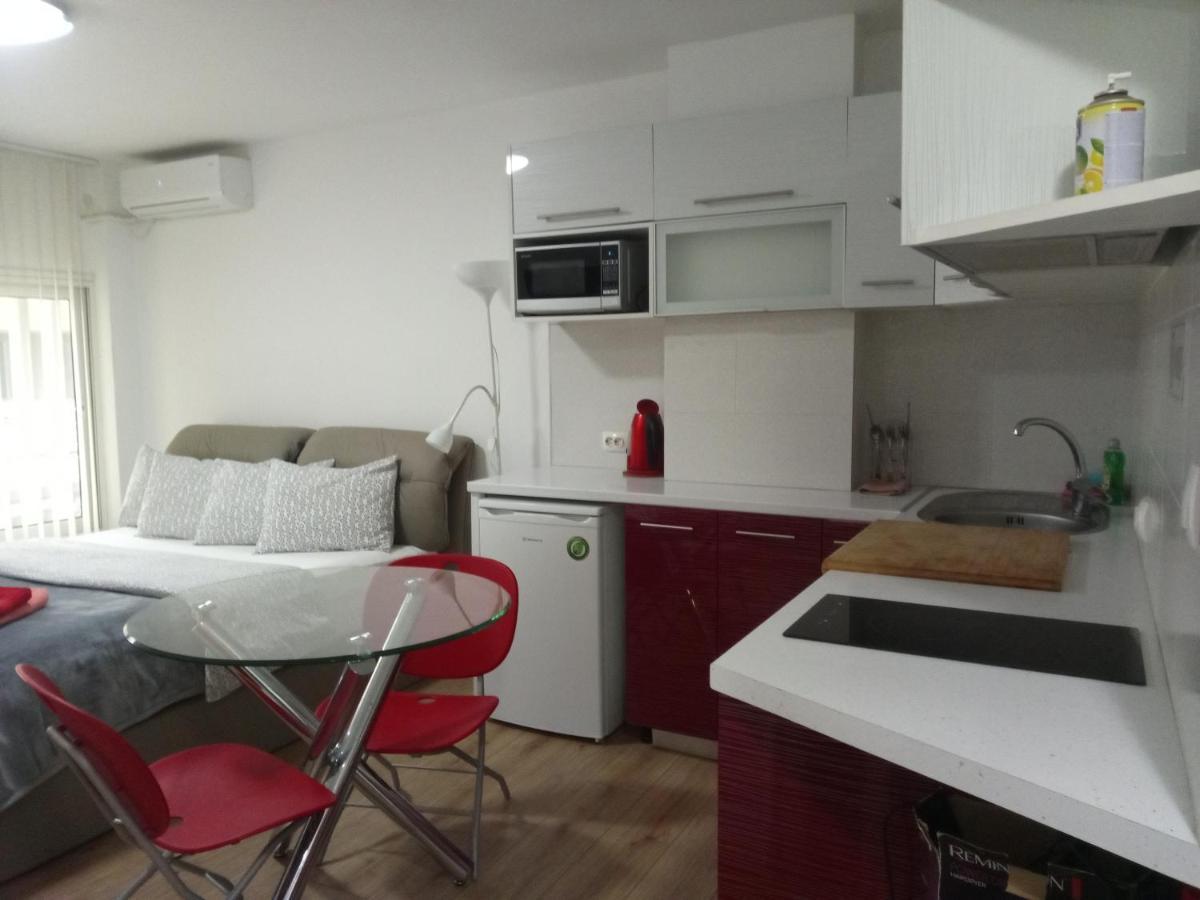 אתונה The New Studio Suite Near Akropolis מראה חיצוני תמונה