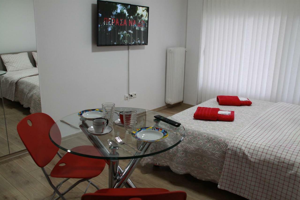 אתונה The New Studio Suite Near Akropolis מראה חיצוני תמונה