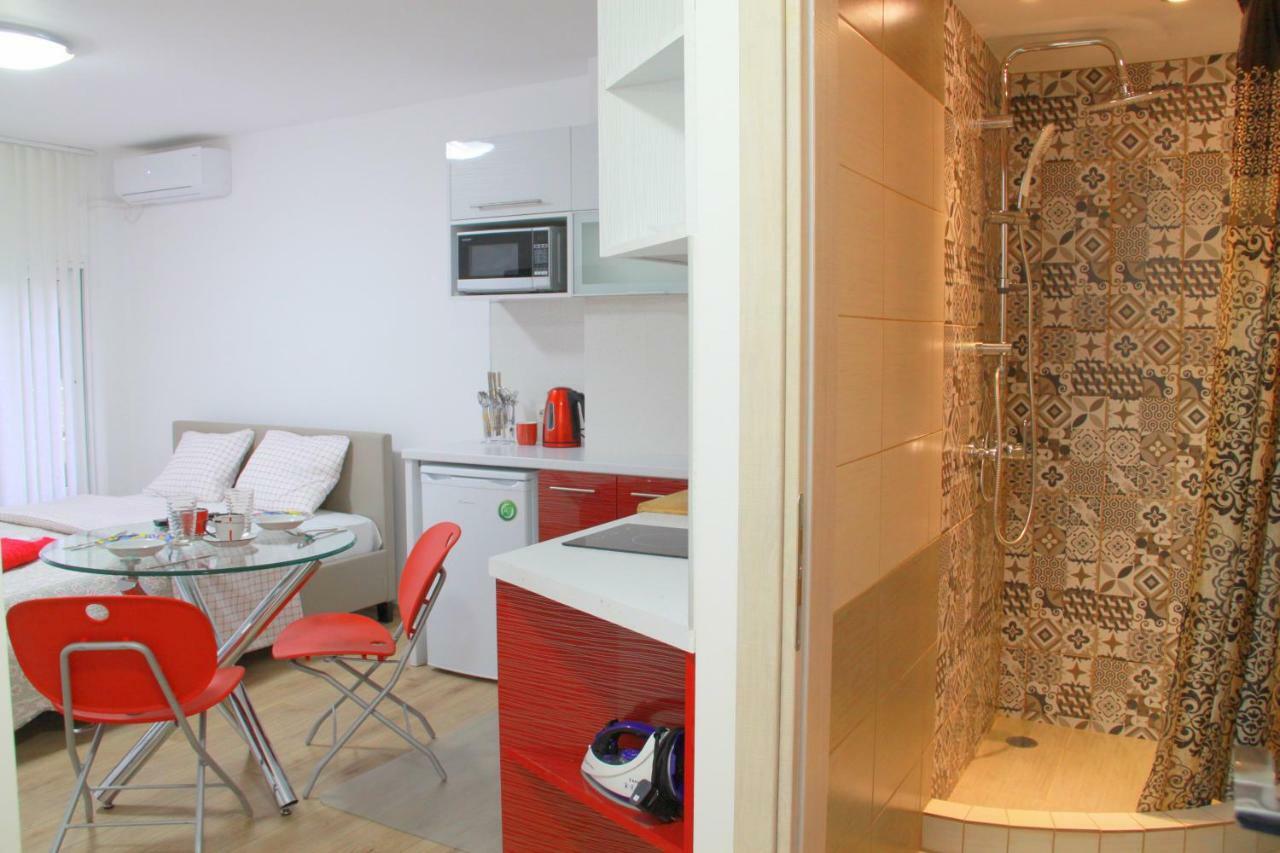 אתונה The New Studio Suite Near Akropolis מראה חיצוני תמונה